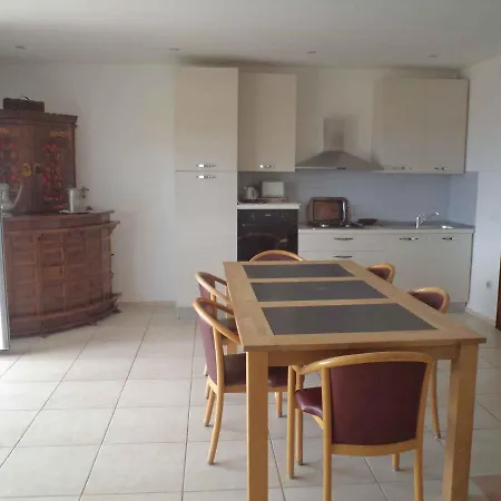 Apartment In 5668 Crikvenica