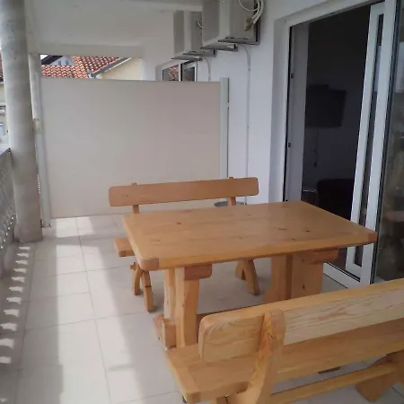 Apartment In 5668