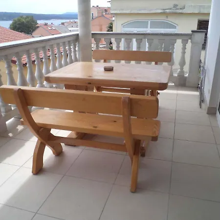 In 5668 Apartment Crikvenica