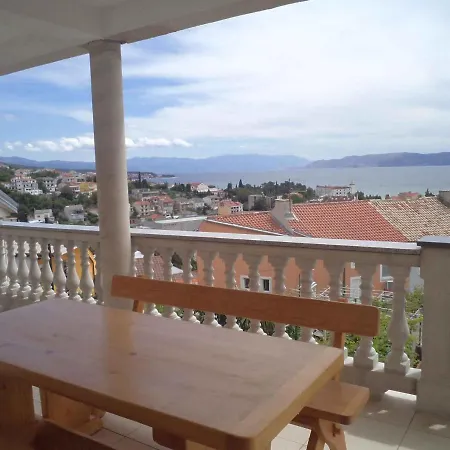 Apartment In 5668 Crikvenica