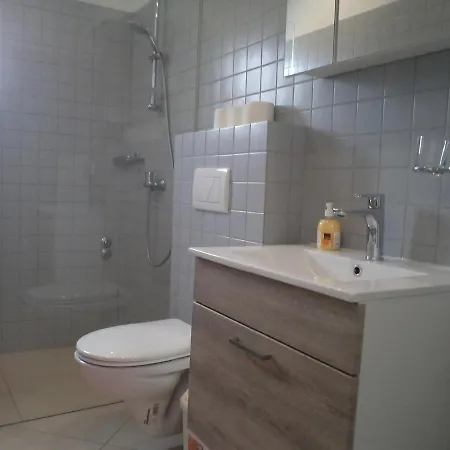 Apartman In 5668 *